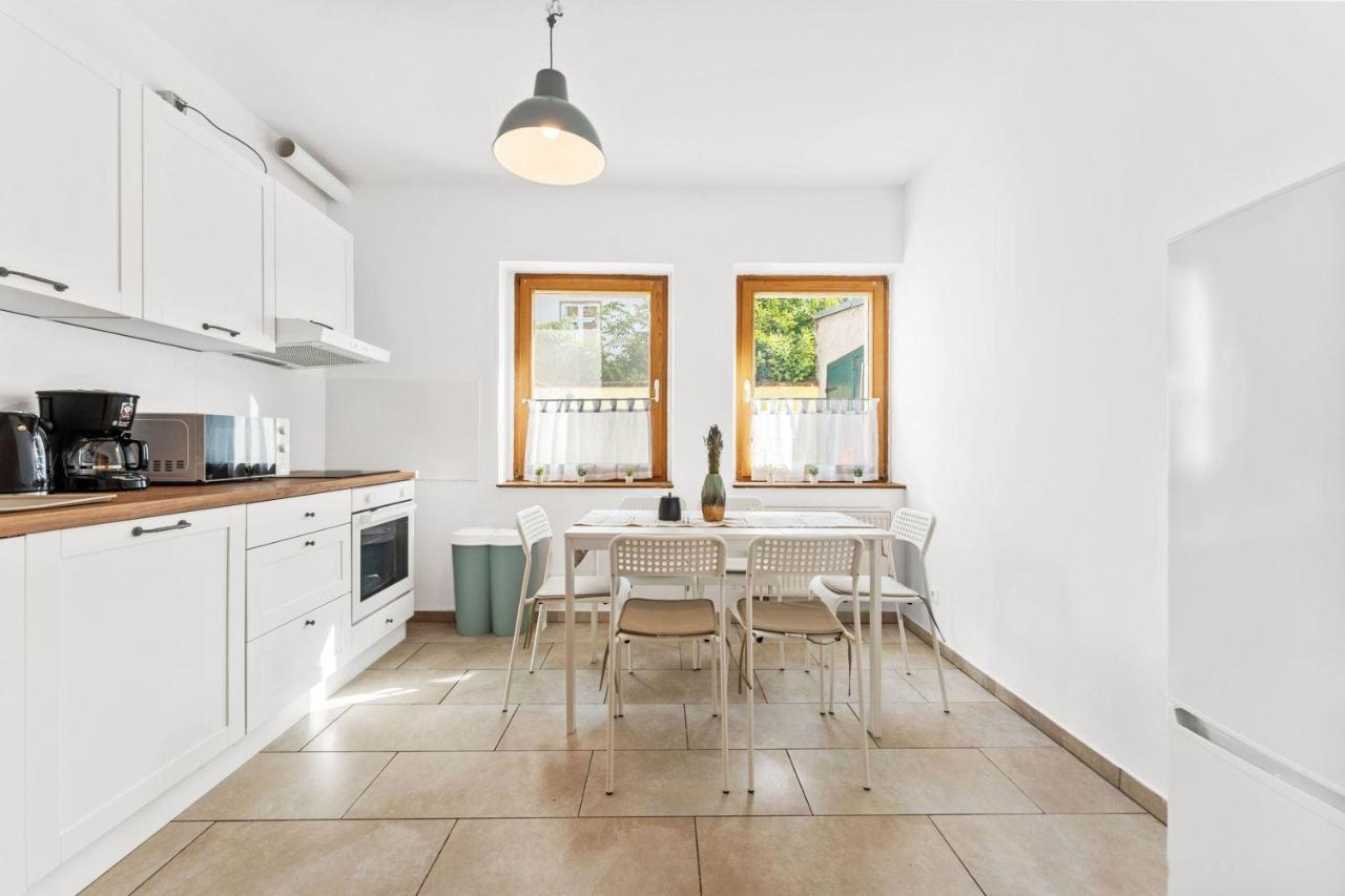 Chic & Modern Apartment Jüterbog Екстериор снимка